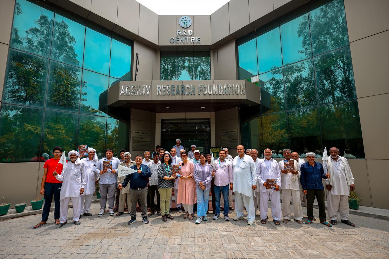 Soil Yatra — team with farmers